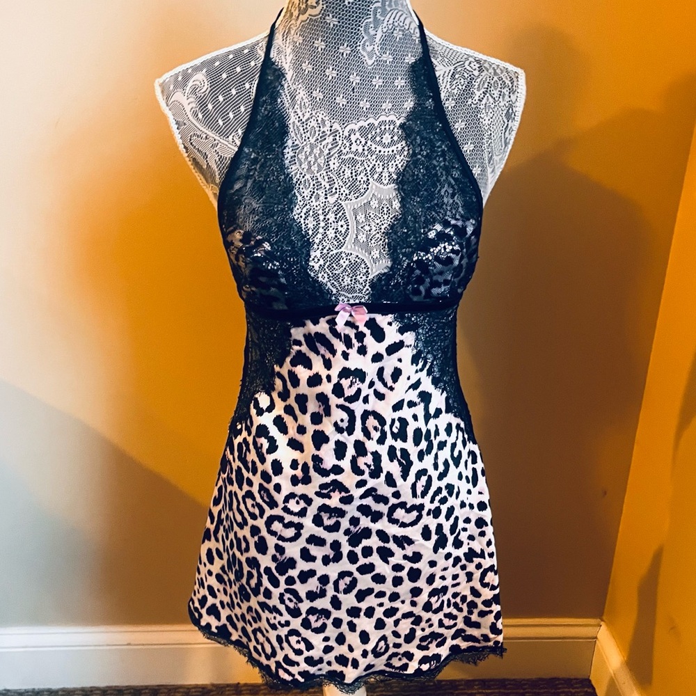 Victoria's Secret black and pink cheetah print slip dress nighty Sz Medium